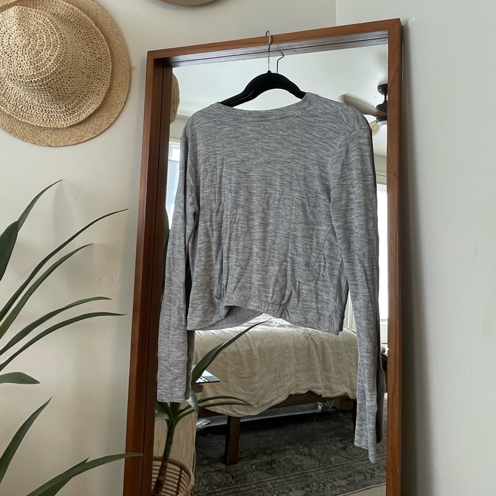 Athleta Gray Twist Knot Front Sweatshirt